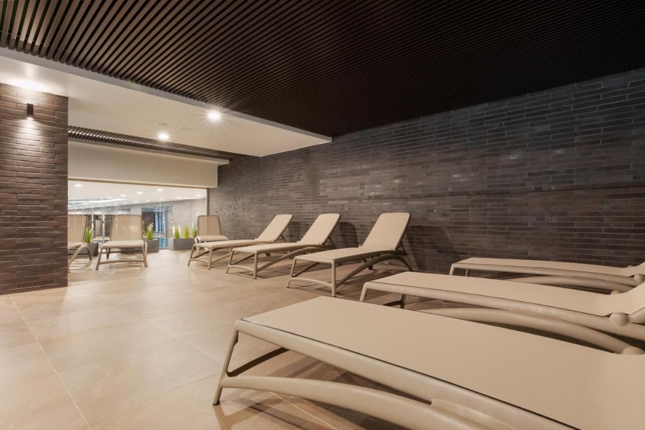 Luxurious Apartment Nadmorskie Tarasy Kolobrzeg By Renters Prestige Eksteriør bilde